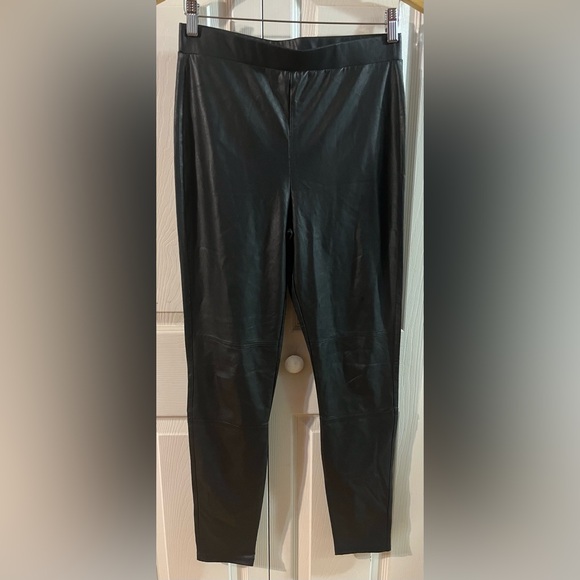 Splendid Pants - Splendid Faux Leather Black Full Length Fitted Silhouette Wide Waistband Size M